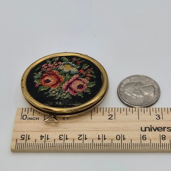 VTG AVON Compact Locket Cross Stitch Needlepoint Floral Roses Tapestry Pendent - Picture 12 of 12